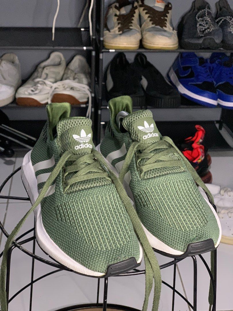 Swift run base green sales