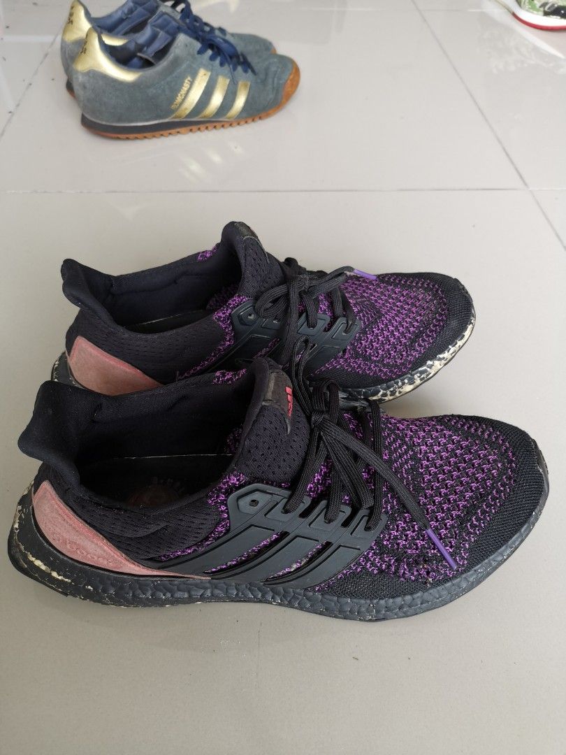 Ultra boost core black  outlet active purple  shock red