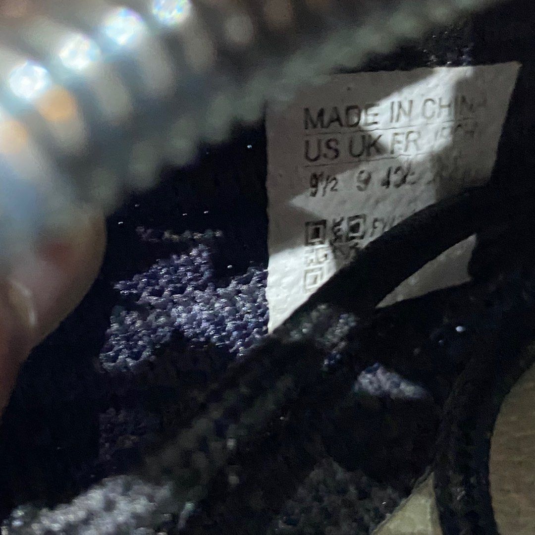 Yeezy 55 cheap v2