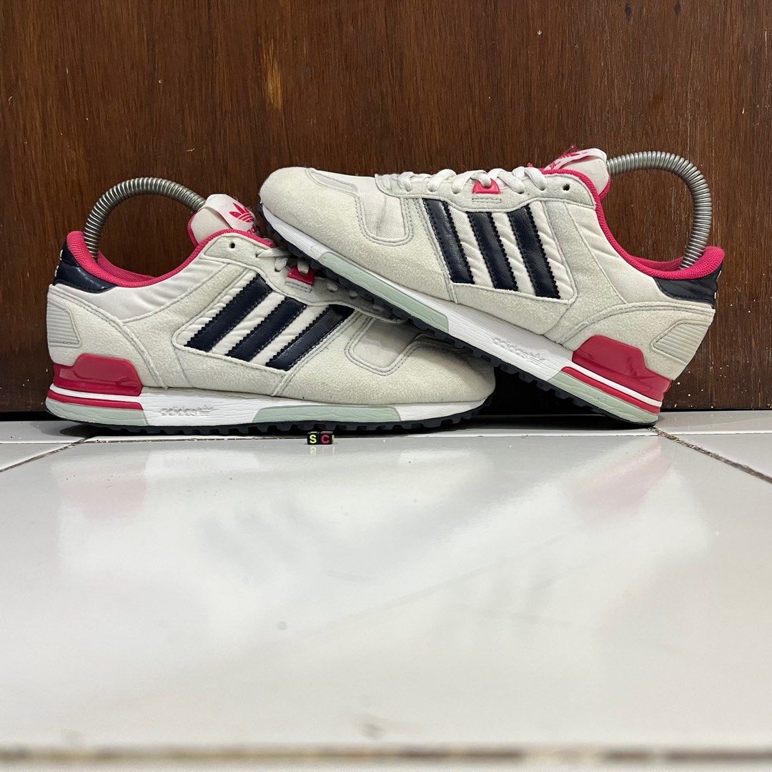 Adidas zx 2025 700 w q20698