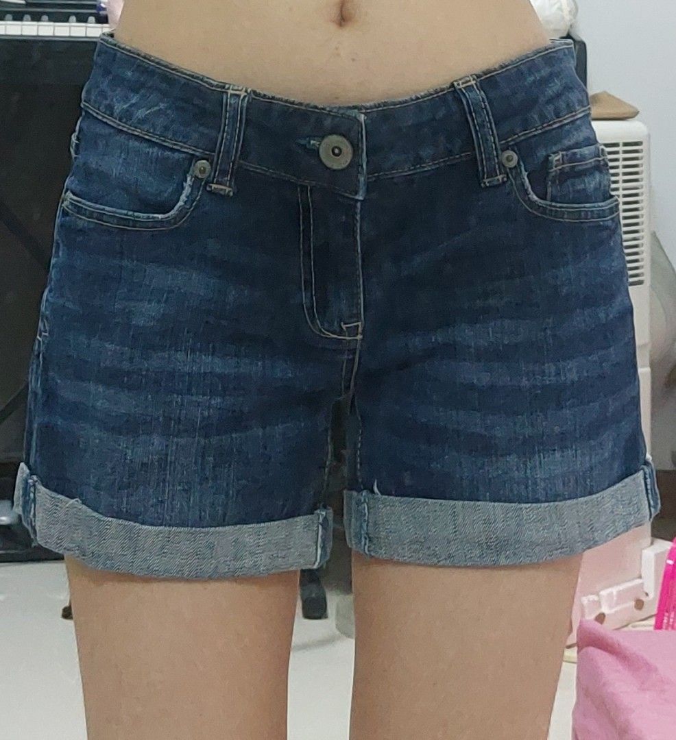 Aeropostale low rise denim shorts Women s Fashion Bottoms