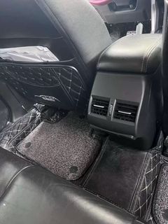 (Category: ) located in . Submitted by clc.auto.accessories (Listing ID 1270975764, Image 1). Description: .