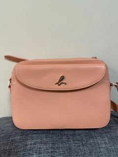 （分類：）位於 。 由 queezz 提交（商品編號 1270936133，圖片 1）。簡介： 。