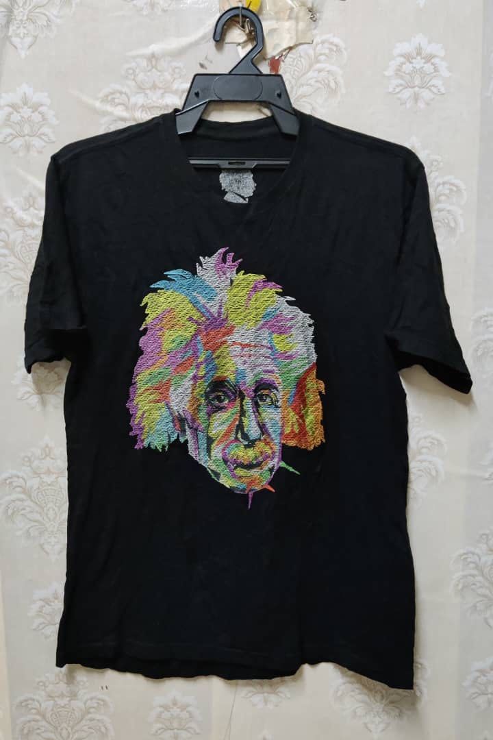 TShirt Uomo L'amore è la forza Albert Einstein - Österreich