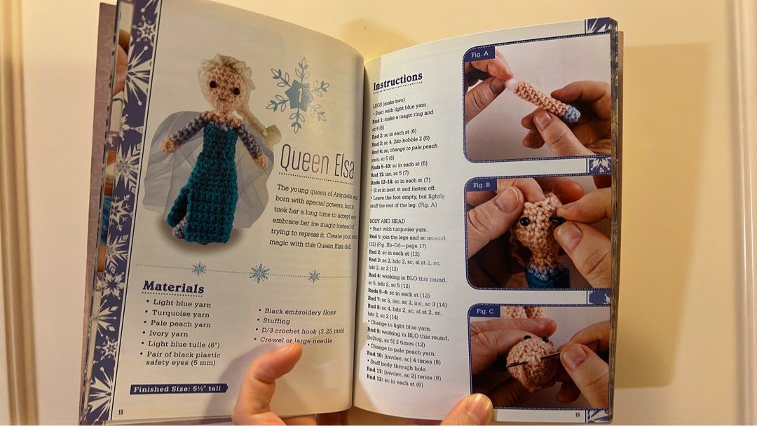 Disney Frozen Crochet [Book]