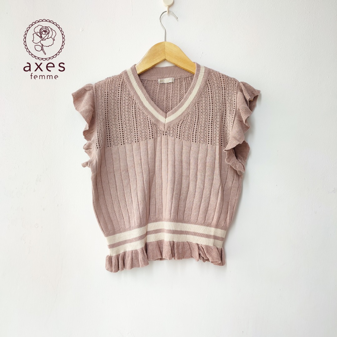 Axes Femme Vest Top Ruffle Kriwil Academia, Fesyen Wanita, Pakaian