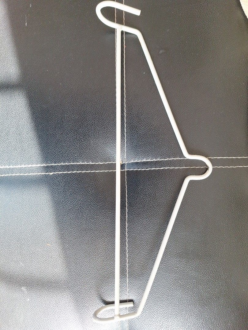 Baby store swing hanger