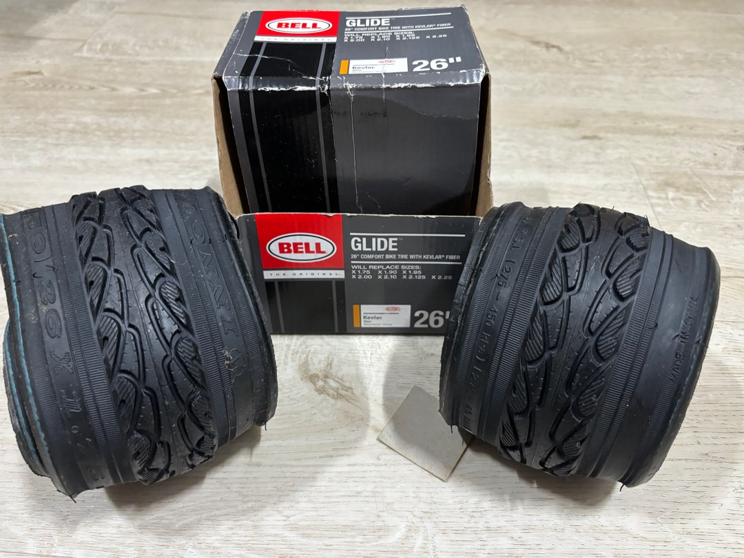 Bell Glide 26 x 1.75 comfort bike tire with Kevlar Fiber Sports