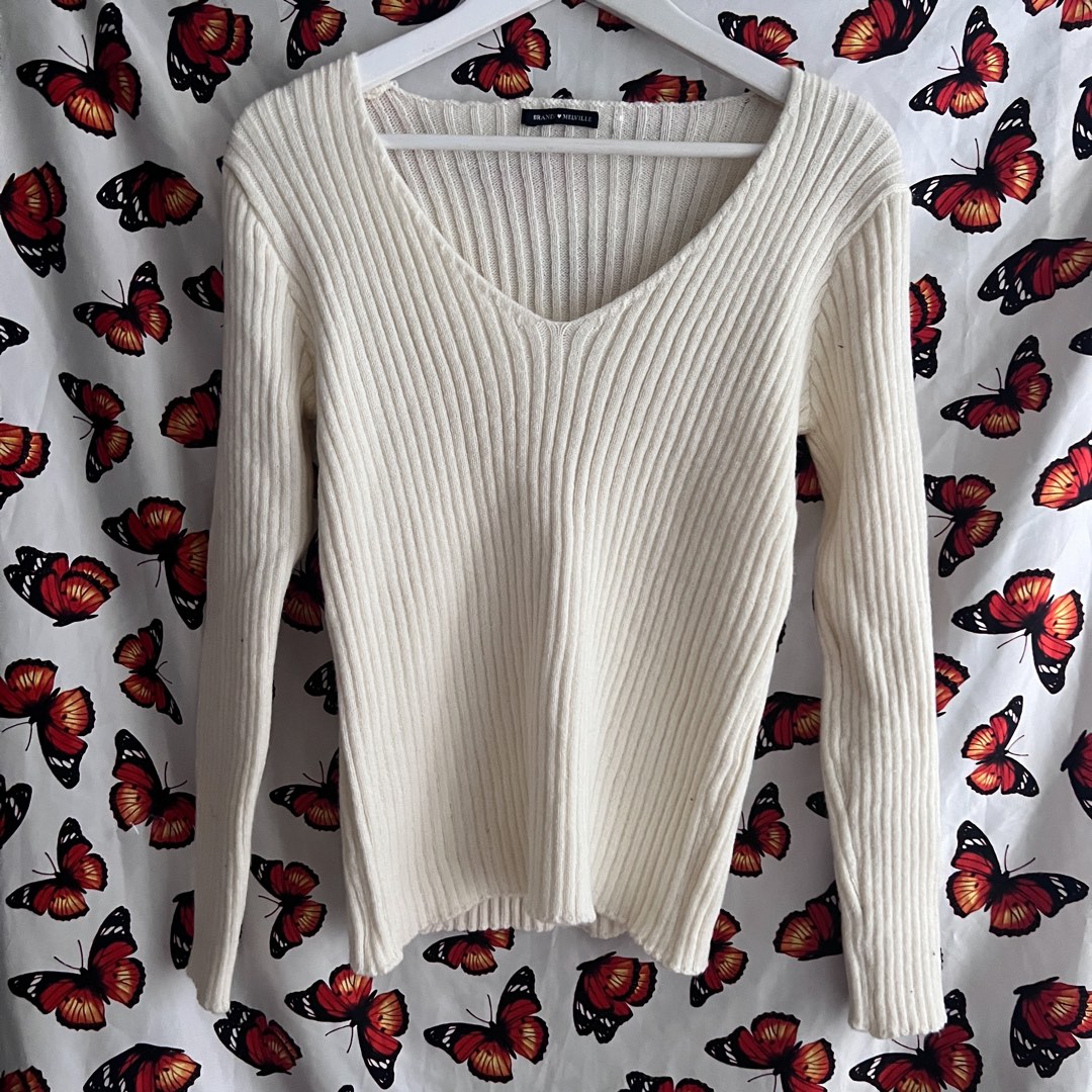 brandy melville cream grace sweater jumper sweatshirt top, 女裝