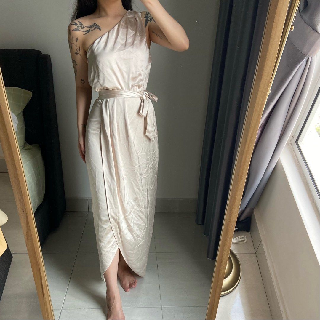 Gold toga on sale