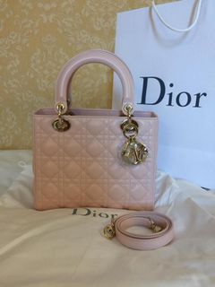 (Category: ) located in . Submitted by bagswelovesg (Listing ID 1270958315, Image 1). Description: .