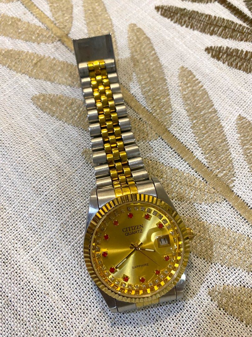 Citizen quartz discount sapphire watch