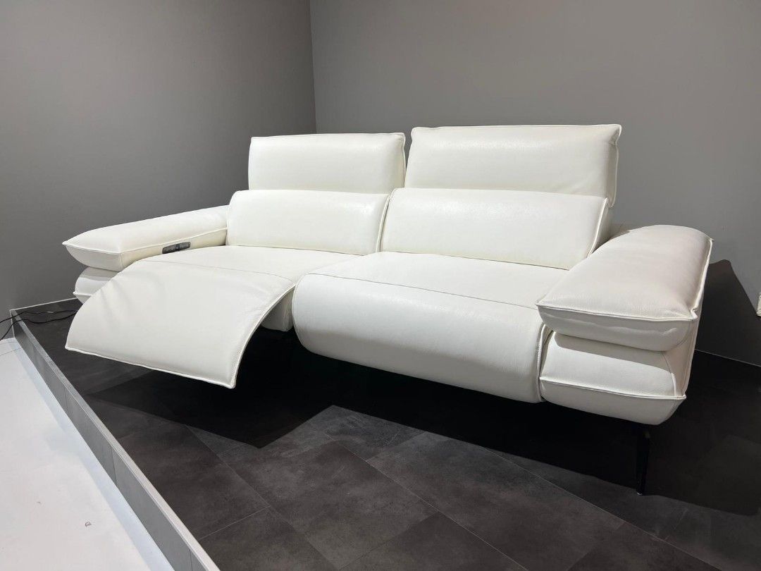 Grain Leather Italian Sofa Set
