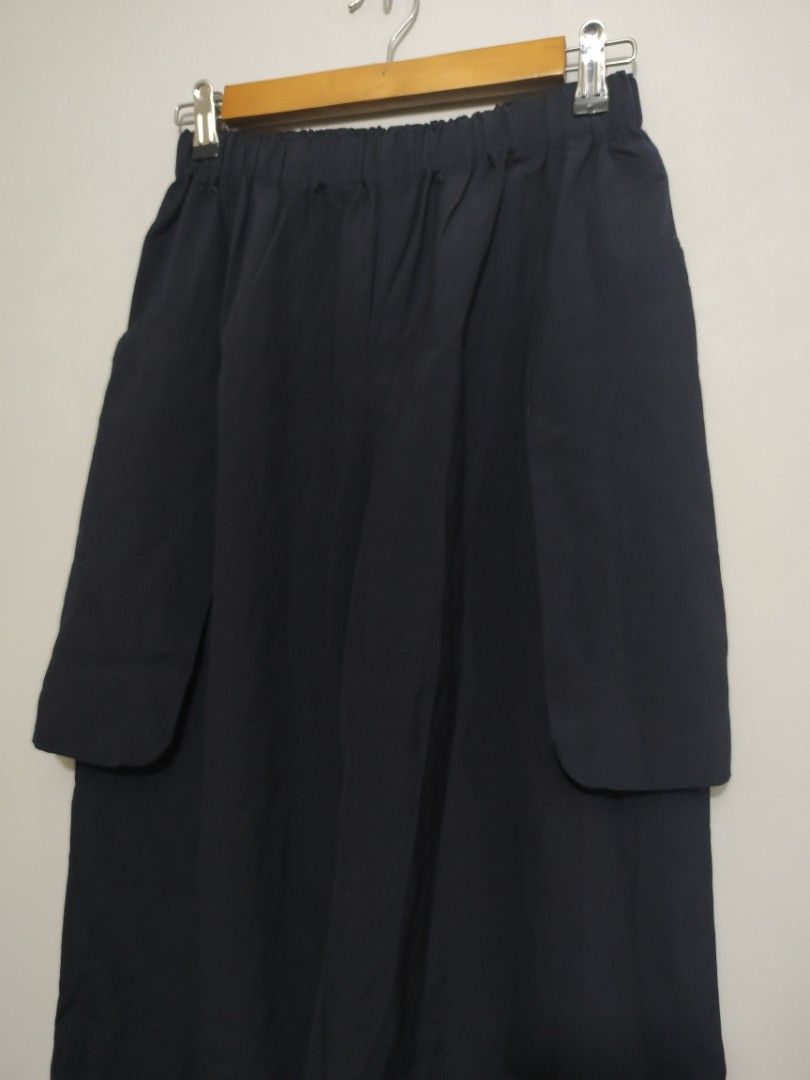 Comme des Garcons Women s Fashion Bottoms Other Bottoms on Carousell