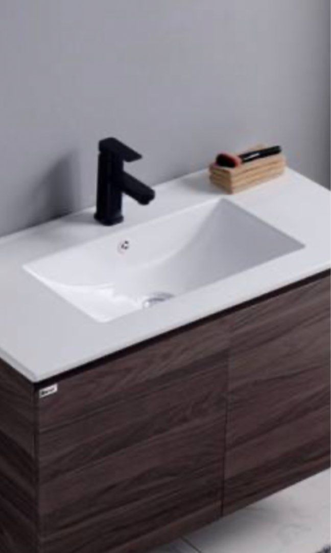 Condo room rent, 2 common and 1 master room rental Tanglin View MRT Redhill, Property