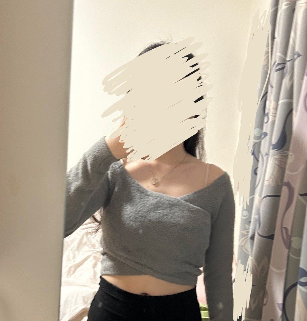 Hollister criss cross top top