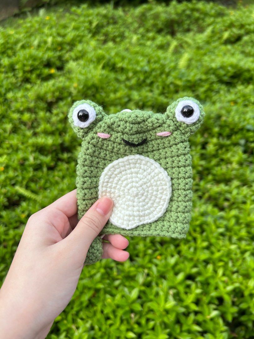 Crochet frog key cover Hobbies Toys Stationery Craft