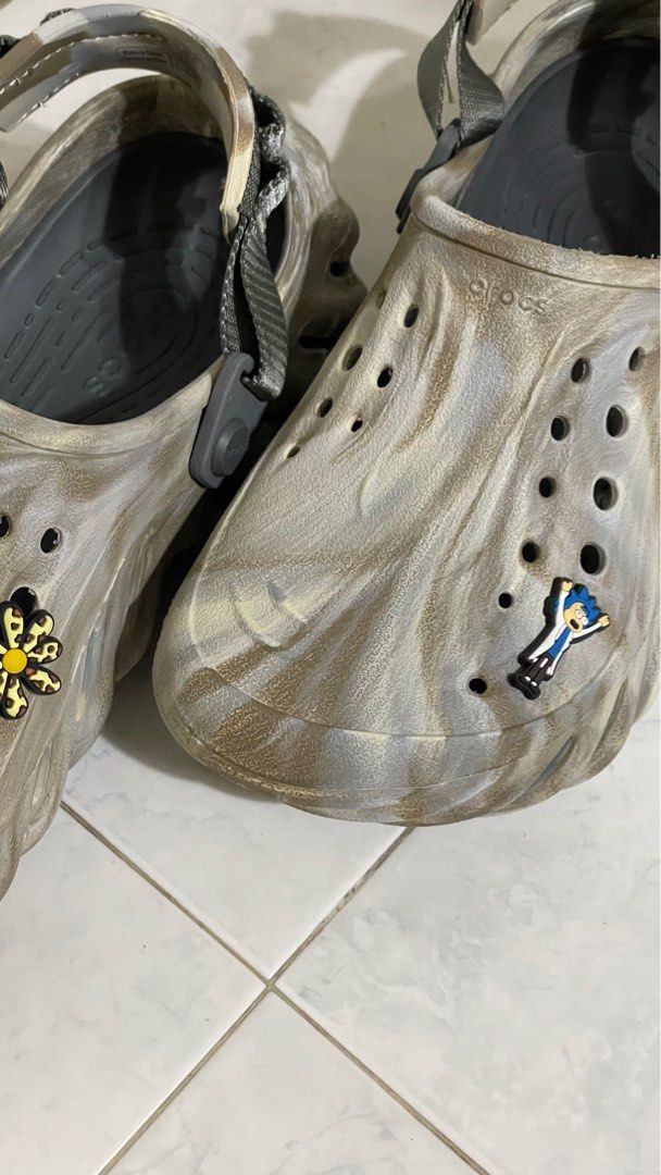 CROCS ECHO MARBLED BONE (Category: Sandals) located in Singapore. Submitted by febru95ry (Listing ID 1270871069, Image 3). Description: STEAL original price $109.95 Selling at $65 now CROCS ECHO MARBLED COLOUR IN BONE worn twice only As good as new No defects Selling because I bought a size too big Giving cute JIbbits for free Buyer to self pick up or Arrange own delivery I recommend lalamove! .