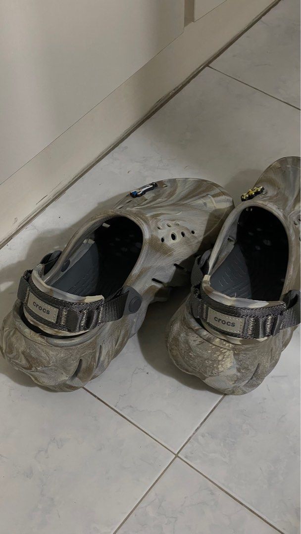 CROCS ECHO MARBLED BONE (Category: Sandals) located in Singapore. Submitted by febru95ry (Listing ID 1270871069, Image 4). Description: STEAL original price $109.95 Selling at $65 now CROCS ECHO MARBLED COLOUR IN BONE worn twice only As good as new No defects Selling because I bought a size too big Giving cute JIbbits for free Buyer to self pick up or Arrange own delivery I recommend lalamove! .