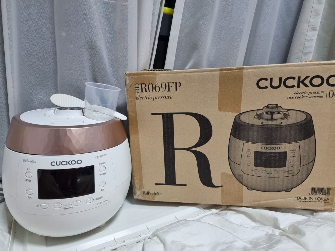Cuckoo Pressure Rice Cooker (CRP-R069FP) -Please read description ...