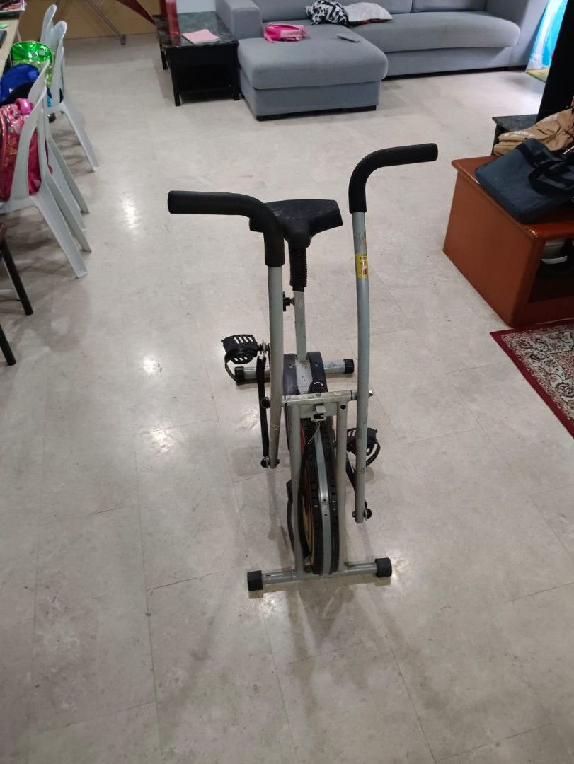 Ccm online exercise bike