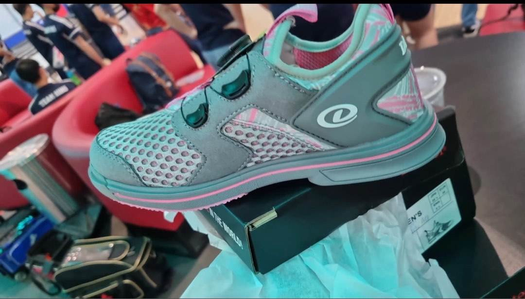 Dexter Pro BOA Women's Bowling Shoes, Sports Equipment, Sports & Games