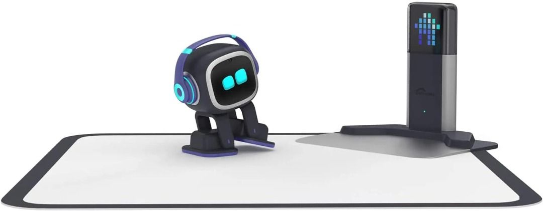 Replying to @suicique Emo AI Robot. Awesome desk pet to interact with., emo  robot