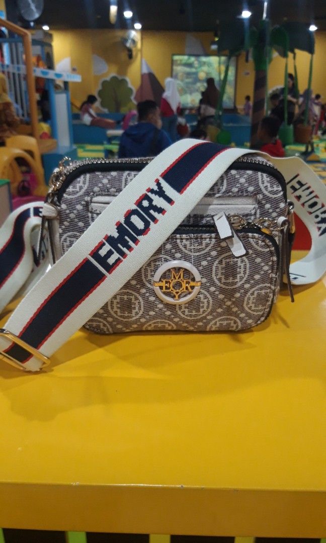 Sling bag online emory