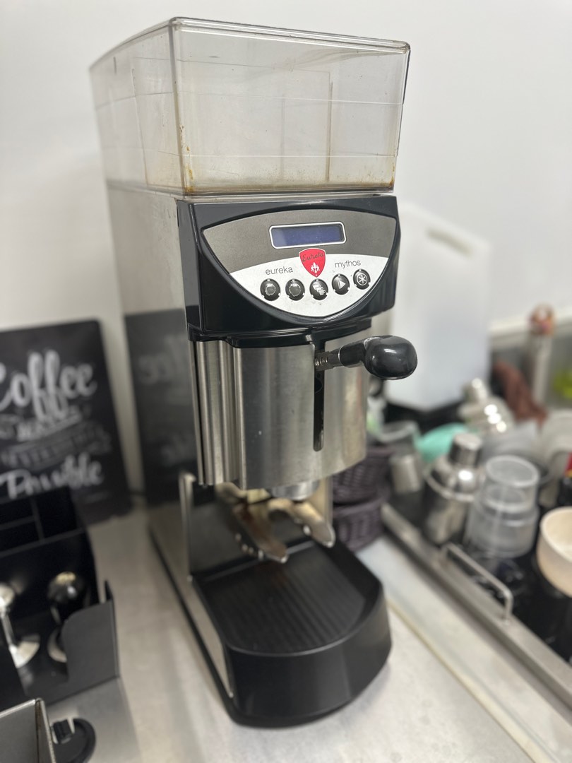 Eureka Mythos coffee grinder, TV & Home Appliances, Kitchen Appliances