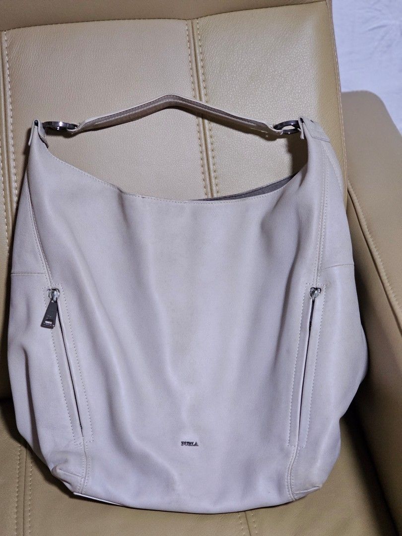 Furla soft new arrivals leather handbag