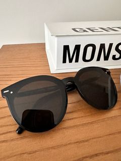 Gentle monster east moon decluttering sale shades sunglasses authentic 