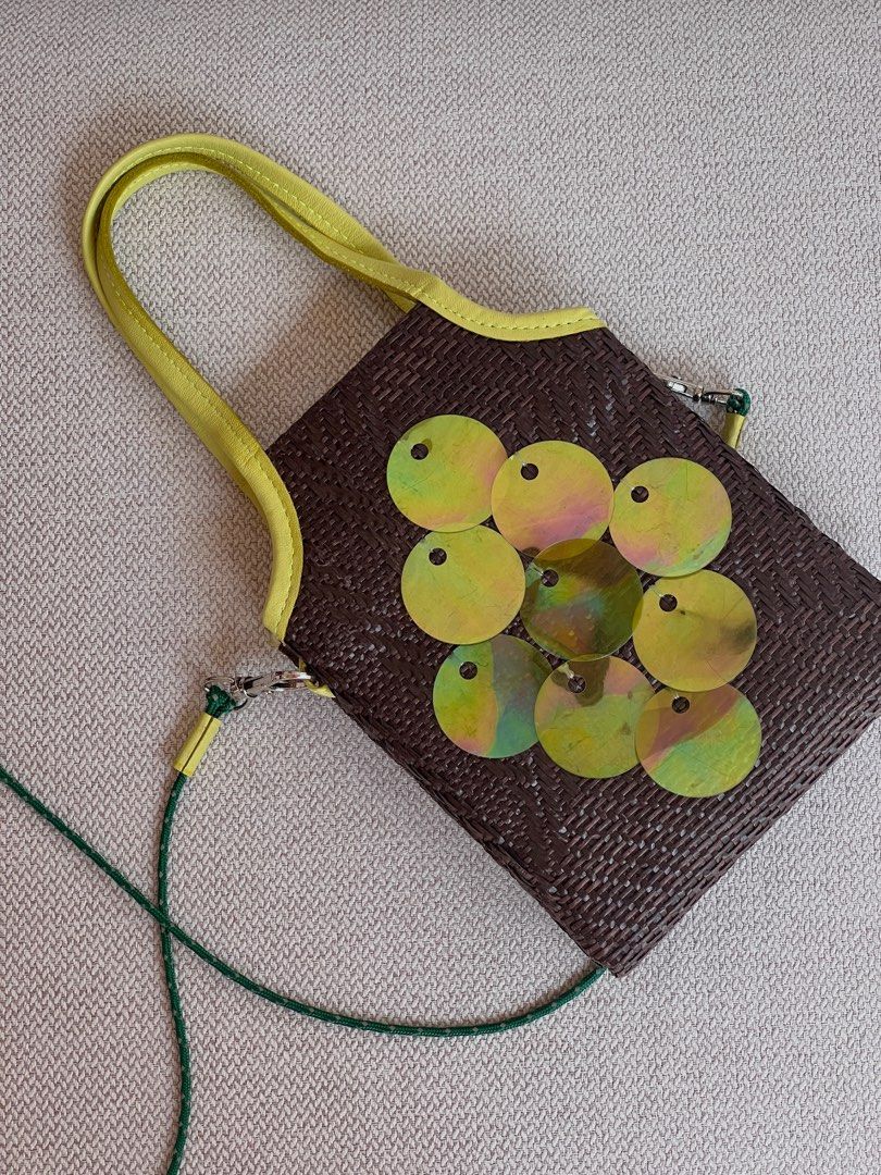 Halohalo Double Bulsa Bag in Kwintas (Category: Purses & Pouches) located in Pasig City. Submitted by billiesells (Listing ID 1270884525, Image 1). Description: bought for 5500, used once! sold out on site can send more pics, message lang rfs: decluttering tags for search: good times, halohalo, wear anika, araw the line.