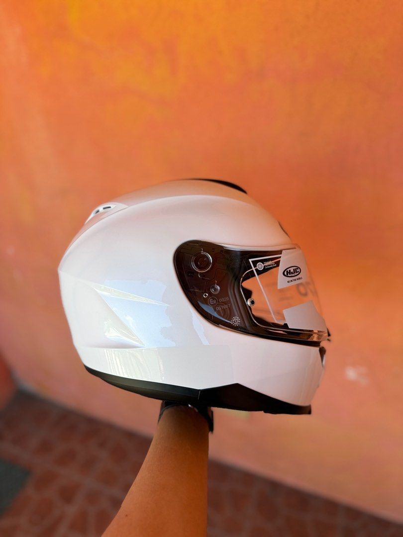 HJC C70, Motorbikes, Motorbike Parts & Accessories, Helmets and other ...