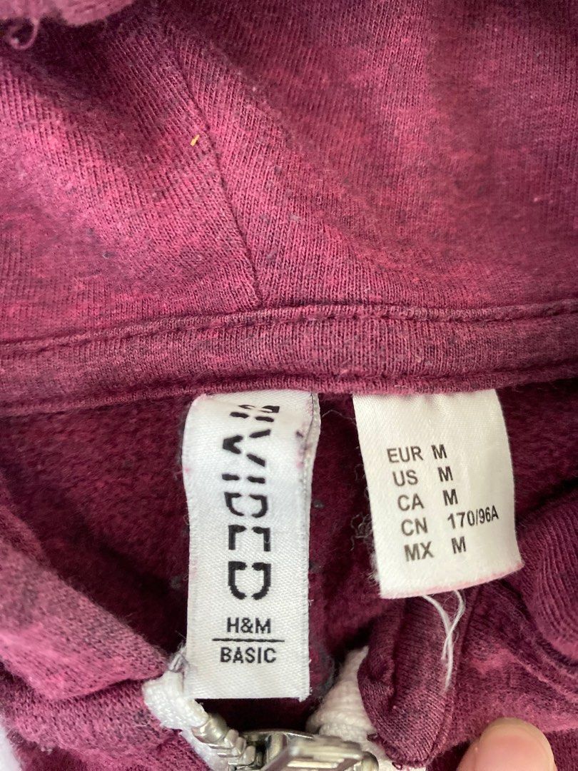 h m maroon hoodie
