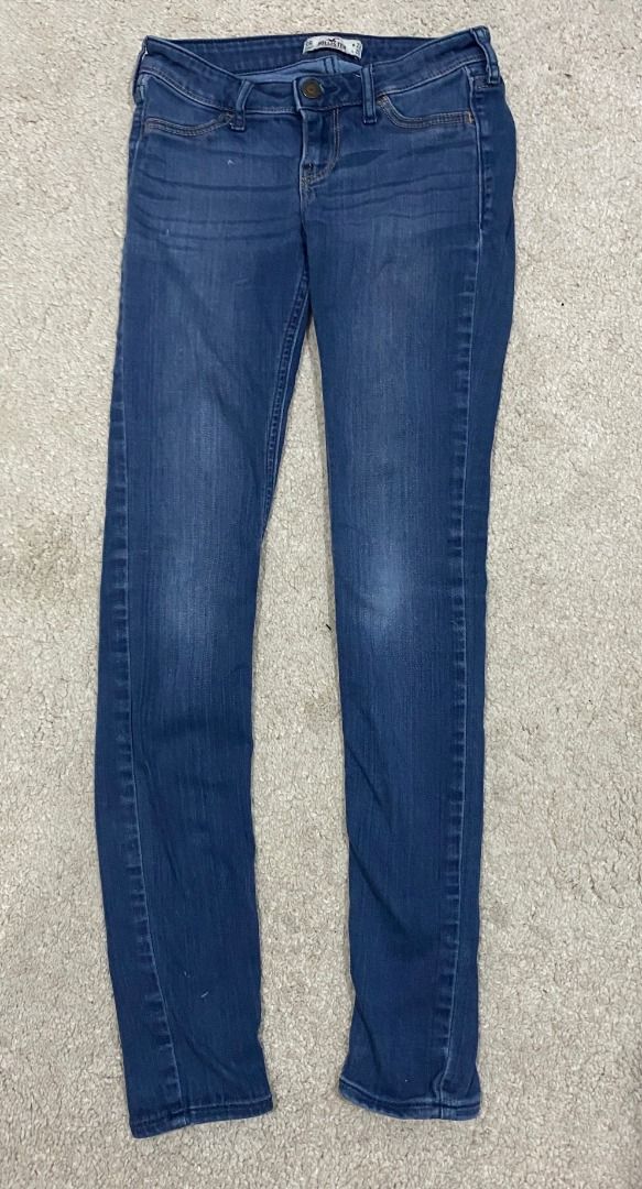 Hollister Jeans Women s Fashion Bottoms Jeans Leggings on