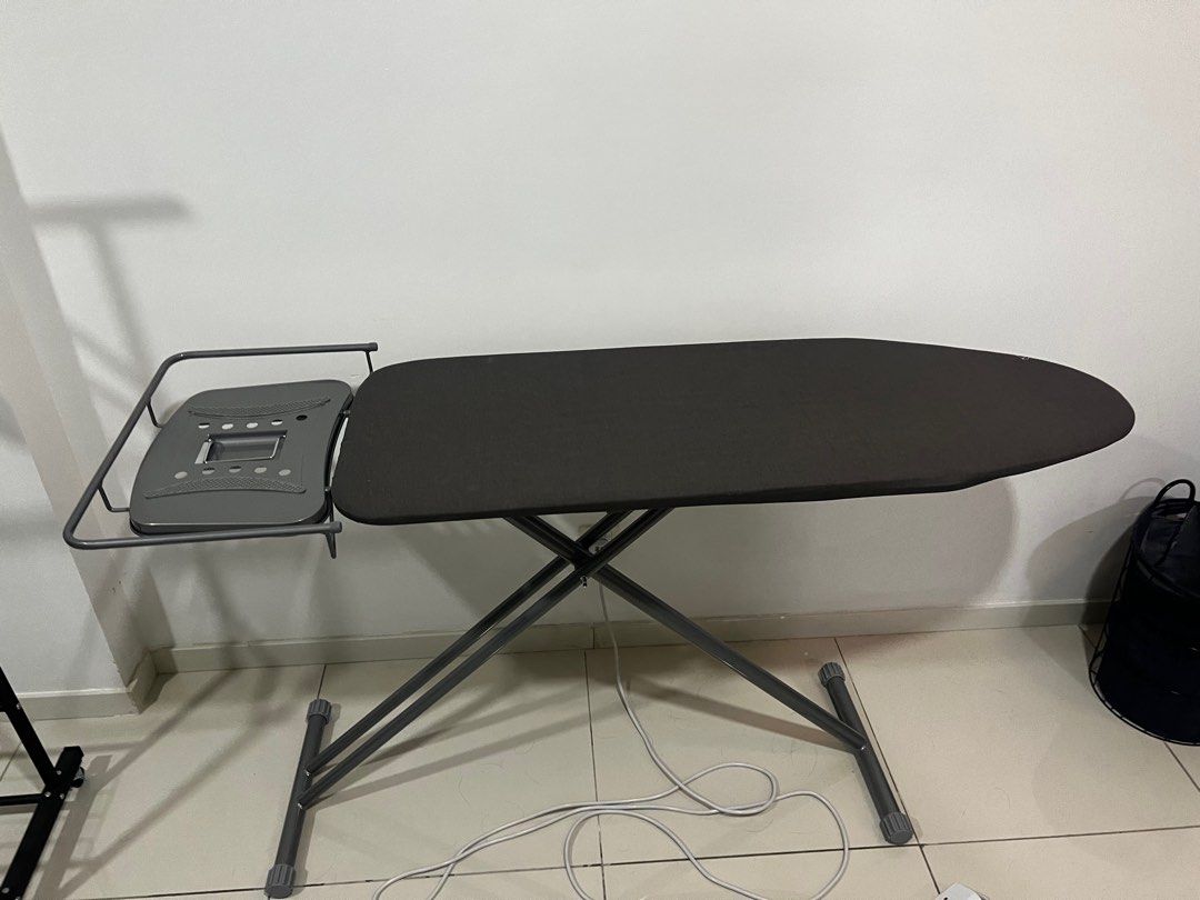 Iron Board BESAR AND MURAH, Furniture & Home Living, Cleaning