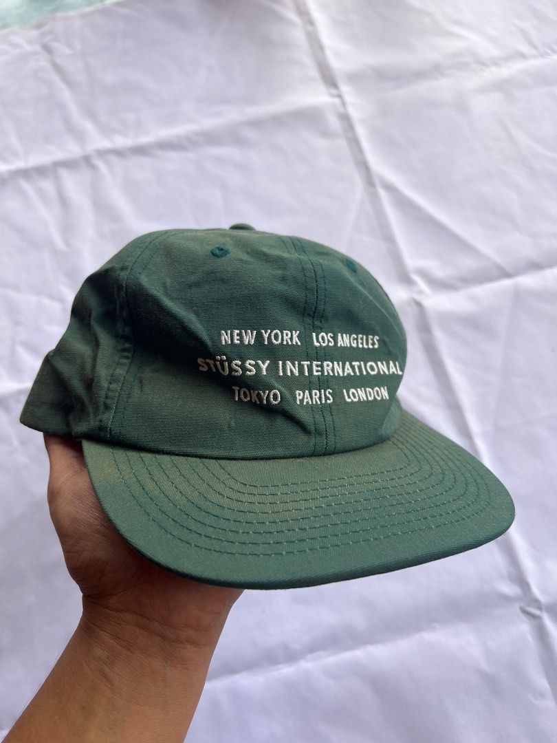 Snapbacks and sale bucket hats