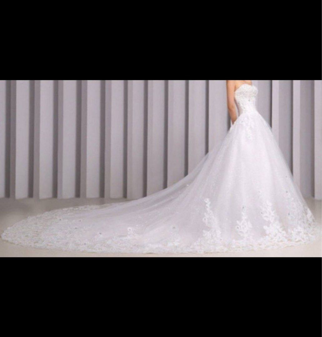 White wedding dresses for sale outlet