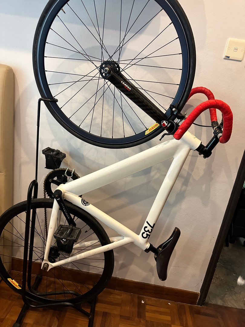 Leader 735 Fixie Single Speed Bike (American Made), Sports Equipment