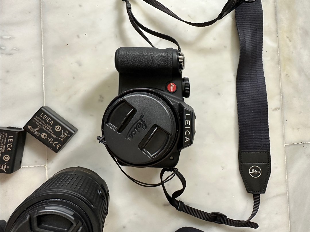 Leica V Lux 2 (Full Set), Photography, Cameras on Carousell