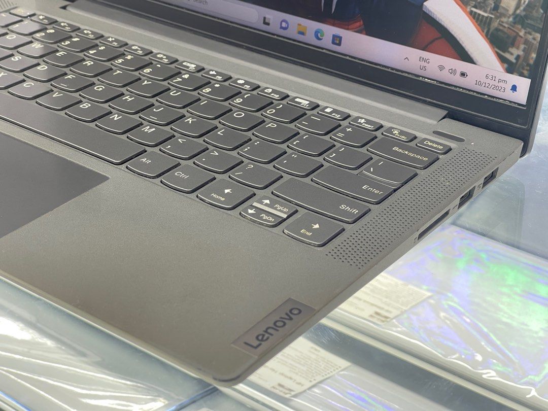 Lenovo ideapad 4 14ITl05 82FE I7-11th gen 16Gb ram 512SSD Intel iris Xe ...