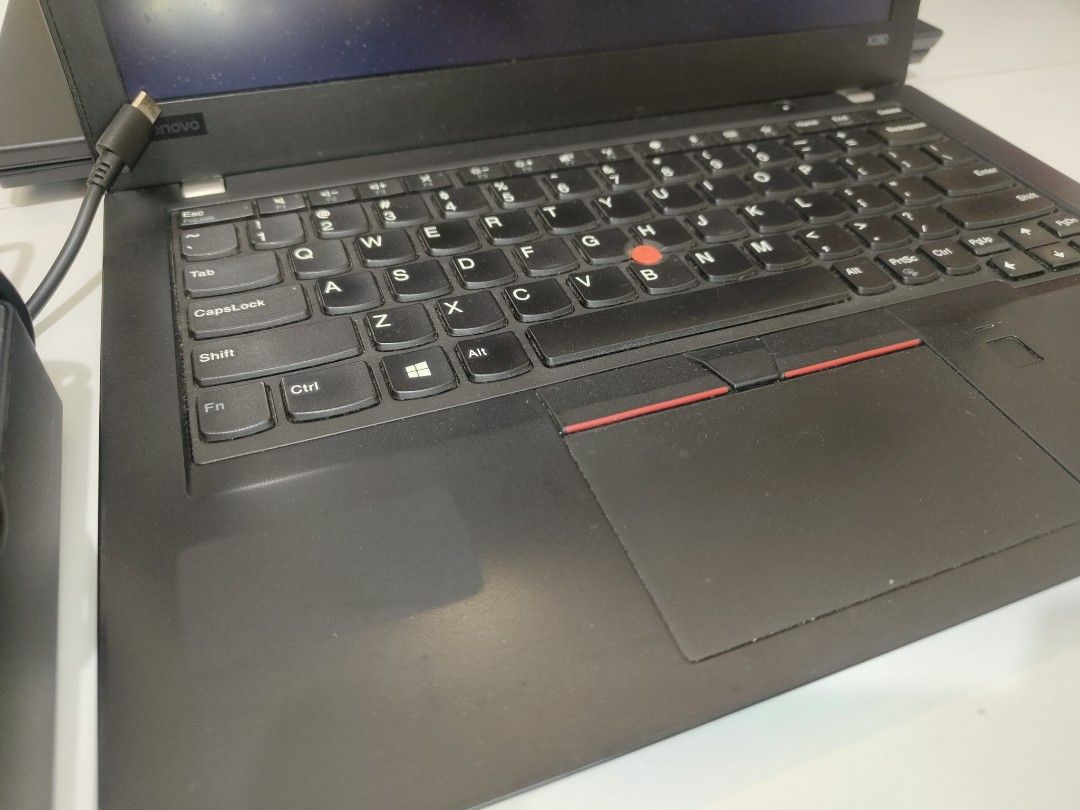 Lenovo ThinkPad X380 (Category: Laptops & Notebooks) located in Paranaque City. Submitted by declutterqueeeeen (Listing ID 1271010985, Image 3). Description: Package: Unit and Charger RFS: Not using it. too many laptops.