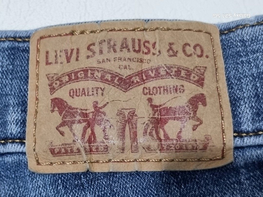 32 online levis size