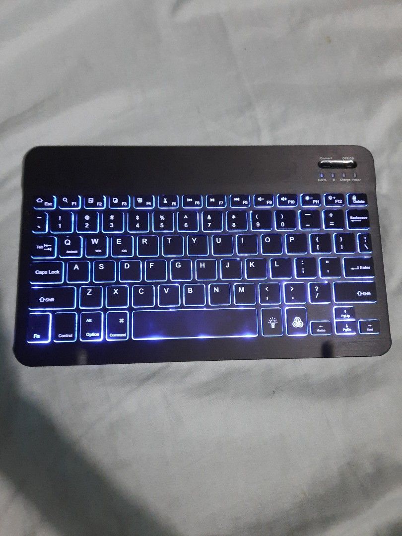 Lightup Wireless Keyboard, Computers & Tech, Parts & Accessories, Computer Keyboard on Carousell
