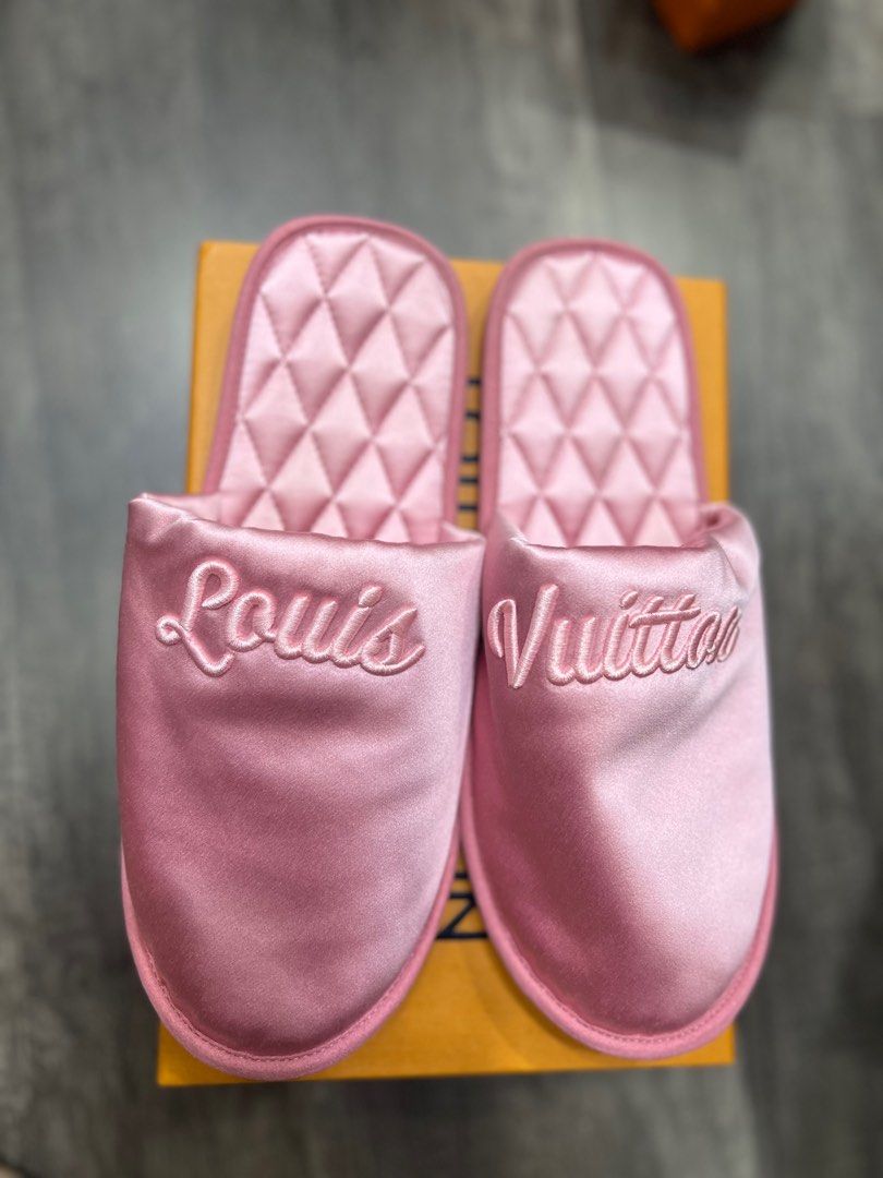 Lv pink hotsell slippers