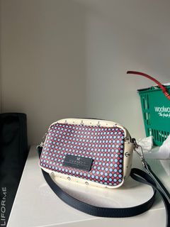 （分類：）位於 。 由 natalienoelle 提交（商品編號 1270906675，圖片 1）。簡介： 。