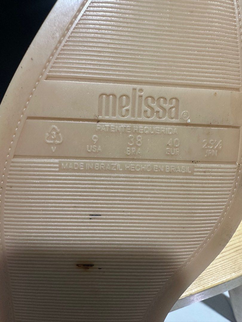 Melissa outlet nude shoes