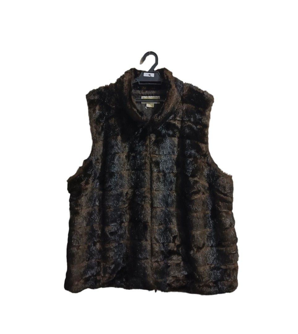 Michael kors discount black fur vest