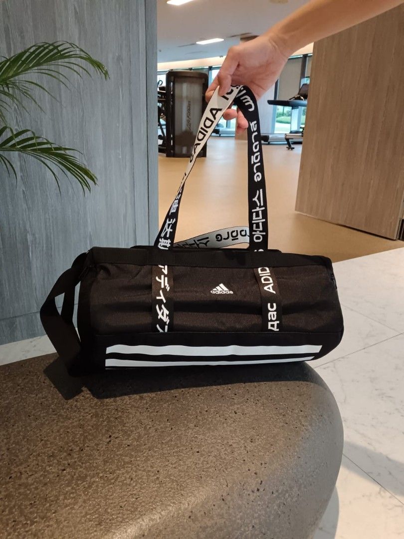 Golf holdall with shoe cheap compartment