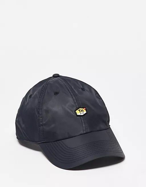 Nike shop tuned hat